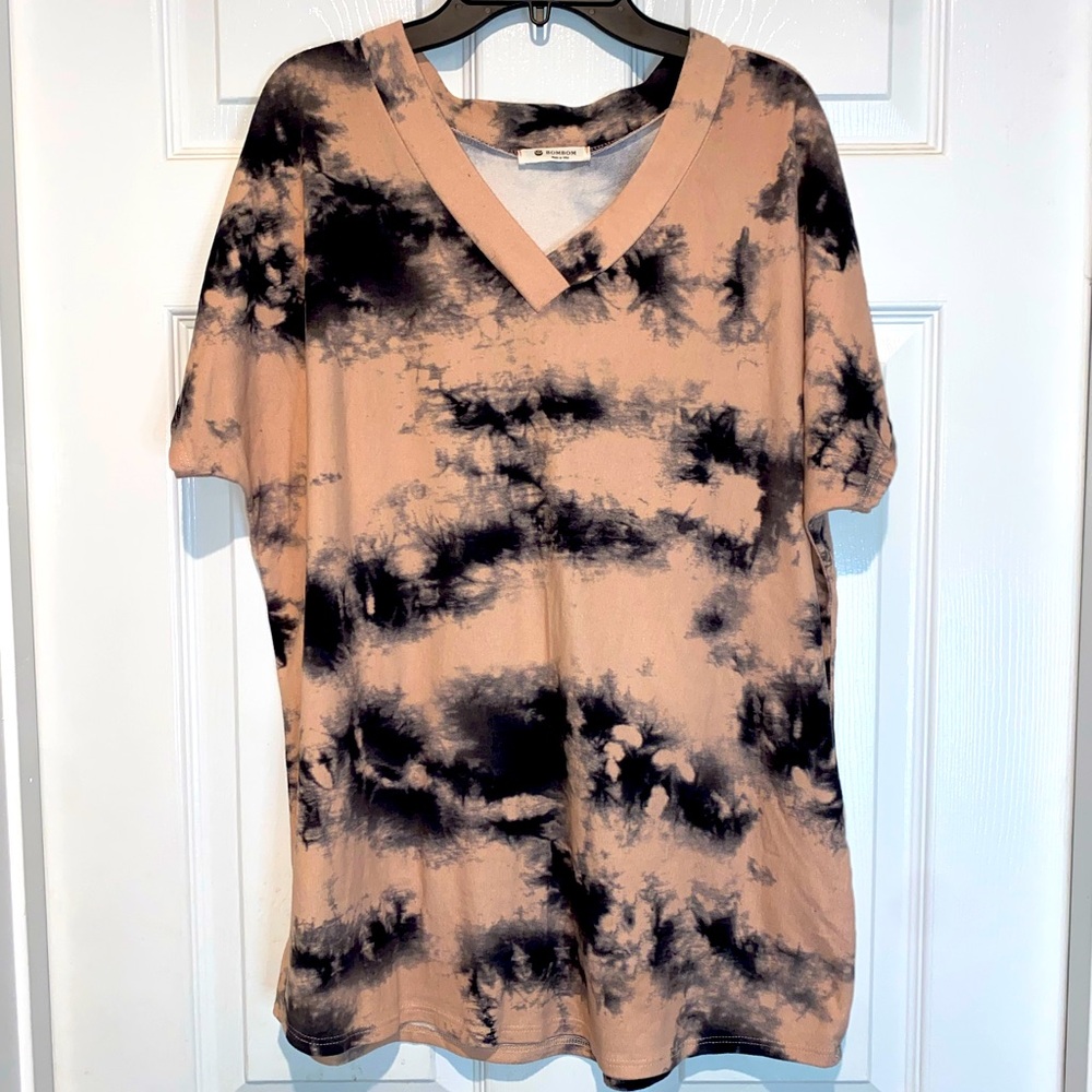 Bombom tie dyed boutique top.  Size M